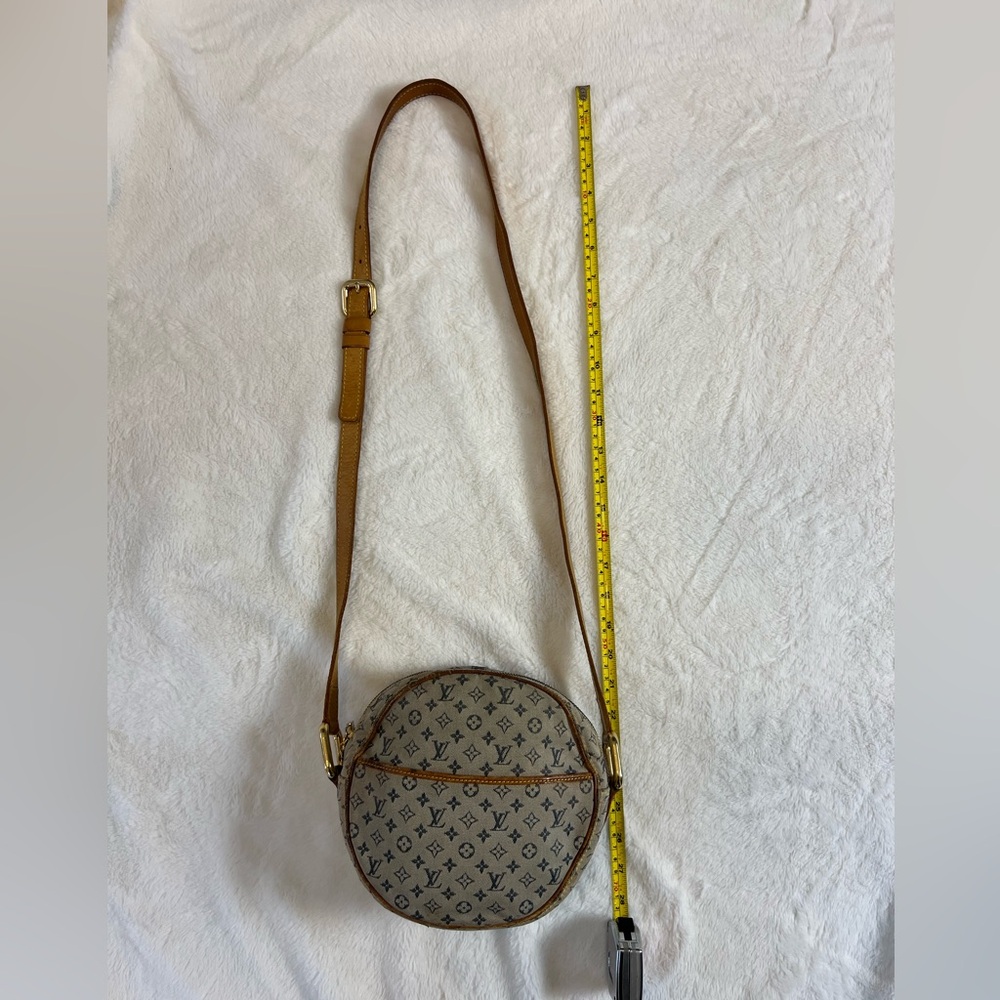 Louis Vuitton Monogram Brown and Tan Crossbody Bag - Picture 11 of 15
